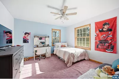 72 Hudson Drive, West Milford, NJ 07480 - Photo 17