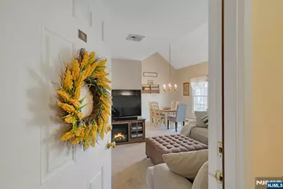 7 S Maple Avenue 7B #7B, Park Ridge, NJ 07656 - Photo 3