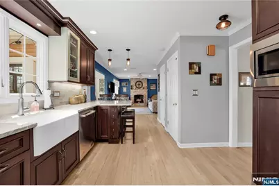 1 Sylvan Court, Pequannock Township, NJ 07444 - Photo 9