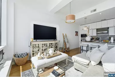9 Somerset Lane 408 #408, Edgewater, NJ 07020 - Photo 13