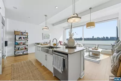 9 Somerset Lane 408 #408, Edgewater, NJ 07020 - Photo 7