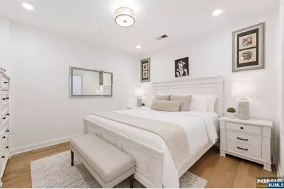 9 Somerset Lane 408 #408, Edgewater, NJ 07020 - Photo 3