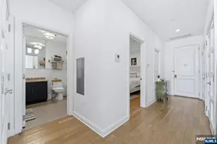 9 Somerset Ln 408, Edgewater, NJ 07020 - Photo 3