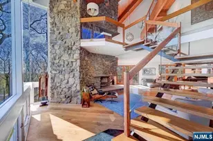 28 Rockleigh Rd, Rockleigh, NJ 07647 - Photo 3