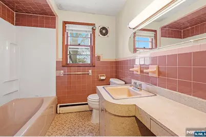 677 Greeley Avenue, Fairview, NJ 07022 - Photo 27