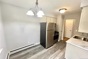 15-1 Spruce Street 15-1, Oakland, NJ 07436 - Photo 3