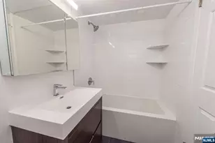 69 Amethyst Ln 283, Paterson, NJ 07501 - Photo 11