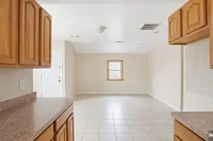 550 Norwood St, East Orange, NJ 07018 - Photo 15