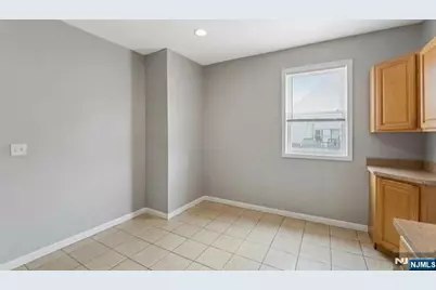 550 Norwood Street, East Orange, NJ 07018 - Photo 3