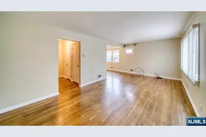 111 6th Street, Cresskill, NJ 07626 - Photo 3