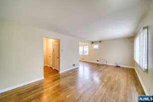 111 6th St, Cresskill, NJ 07626 - Photo 3