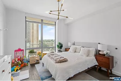 320 Adolphus Avenue 803 #803, Cliffside Park, NJ 07010 - Photo 9