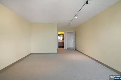 1 Claridge Drive 523 #523, Verona, NJ 07044 - Photo 17