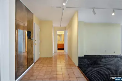 1 Claridge Drive 523 #523, Verona, NJ 07044 - Photo 15