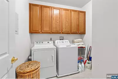 8 Cliff Road B3 #B3, Woodland Park, NJ 07424 - Photo 19