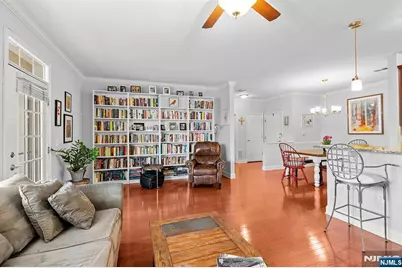 8 Cliff Road B3 #B3, Woodland Park, NJ 07424 - Photo 5