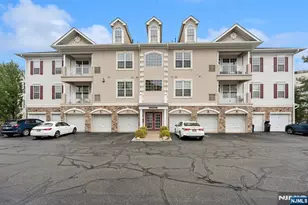 8 Cliff Road B3, Woodland Park, NJ 07424 - Photo 1