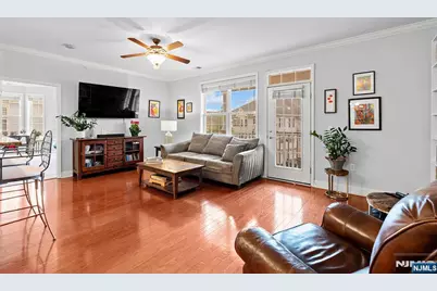 8 Cliff Road B3 #B3, Woodland Park, NJ 07424 - Photo 3