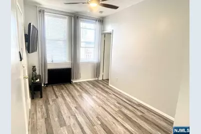 80 Malcolm Avenue 2 #2, Garfield, NJ 07026 - Photo 5