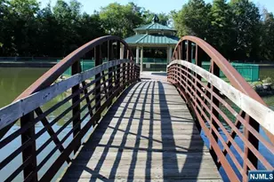 80 Malcolm Ave 2, Garfield, NJ 07026 - Photo 23