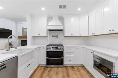 1 Bentley Drive 3 #3, Franklin Lakes, NJ 07417 - Photo 11