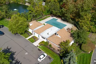 1 Bentley Dr 3, Franklin Lakes, NJ 07417 - Photo 31