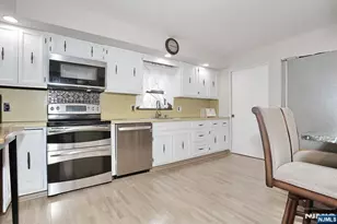 26 Wareham Rd, Dumont, NJ 07628 - Photo 13