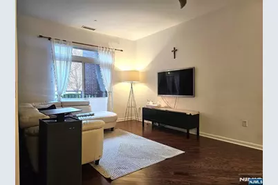 1121 Riverview Avenue 121 #121, Englewood, NJ 07631 - Photo 3