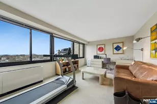 1500 Palisade 14F, Fort Lee, NJ 07024 - Photo 15