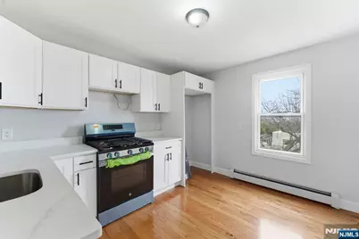 21 Overpeck Avenue, Ridgefield Park, NJ 07660 - Photo 25