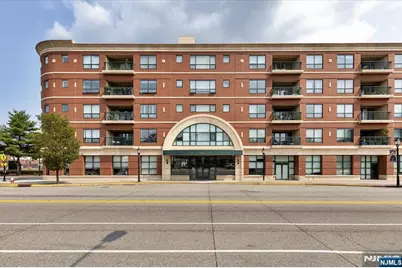 1 Orient Way 202 #202, Rutherford, NJ 07070 - Photo 3