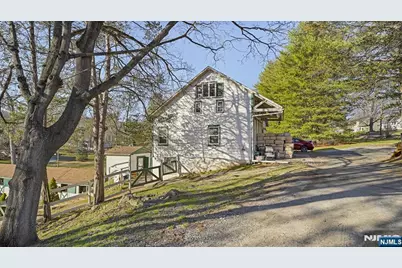 695 Ramapo Valley Road, Oakland, NJ 07436 - Photo 9