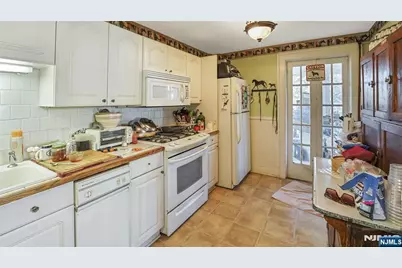 695 Ramapo Valley Road, Oakland, NJ 07436 - Photo 15