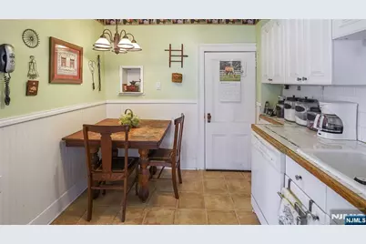 695 Ramapo Valley Road, Oakland, NJ 07436 - Photo 17