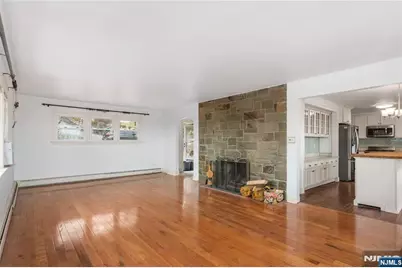 145 Highview Terrace, Hawthorne, NJ 07506 - Photo 5