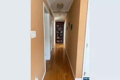 2-02 Fair Lawn Avenue, Fair Lawn, NJ 07410 - Photo 7