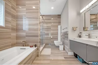 230 Park Avenue, Teaneck Township, NJ 07666 - Photo 25