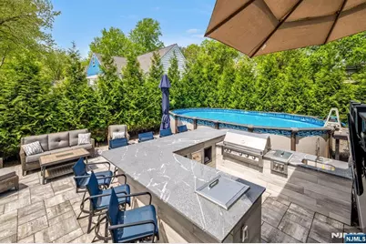 230 Park Avenue, Teaneck Township, NJ 07666 - Photo 45