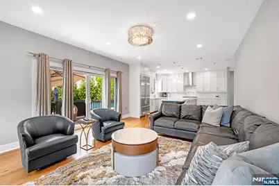 230 Park Avenue, Teaneck Township, NJ 07666 - Photo 21