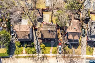 528 Wyndham Rd, Teaneck Township, NJ 07666 - Photo 7