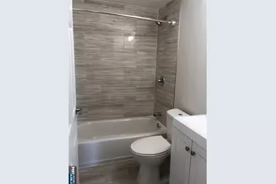 5701 Kennedy Boulevard 14 L #14 L, West New York, NJ 07093 - Photo 3