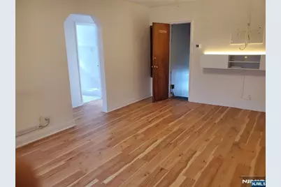 143 Bergen Boulevard 143 #143, Palisades Park, NJ 07650 - Photo 9