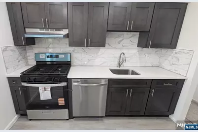63 S Spruce 2 #2, Ramsey, NJ 07446 - Photo 3