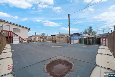 21 Helen, Moonachie, NJ 07074 - Photo 17