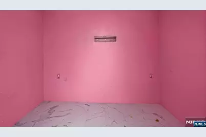 21 Helen, Moonachie, NJ 07074 - Photo 15