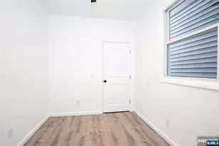 40 York St, Paterson, NJ 07524 - Photo 9