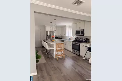 170 Manhattan Avenue, Teaneck Township, NJ 07666 - Photo 3