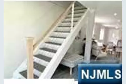 170 Manhattan Avenue, Teaneck Township, NJ 07666 - Photo 7