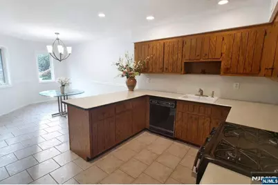 5 S Bayard Lane, Mahwah, NJ 07430 - Photo 7