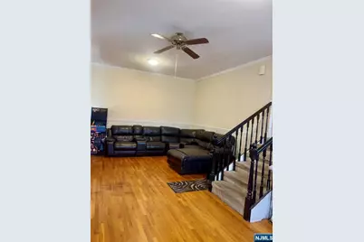 315 Coit Street, Irvington, NJ 07111 - Photo 3